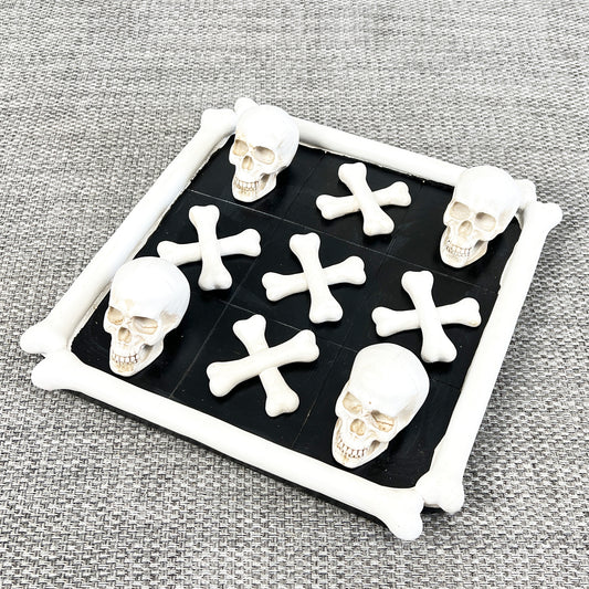Skull & Crossbones Tic Tac Toe Game - Resin