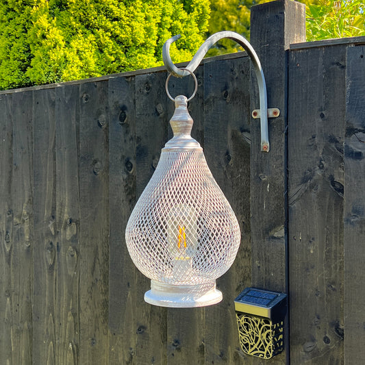 Metal Wire LED Garden Lantern