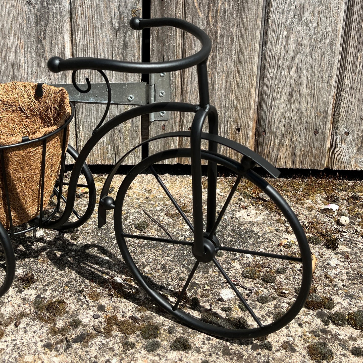 40cm Black Tricycle Plant Pot Planter - Metal
