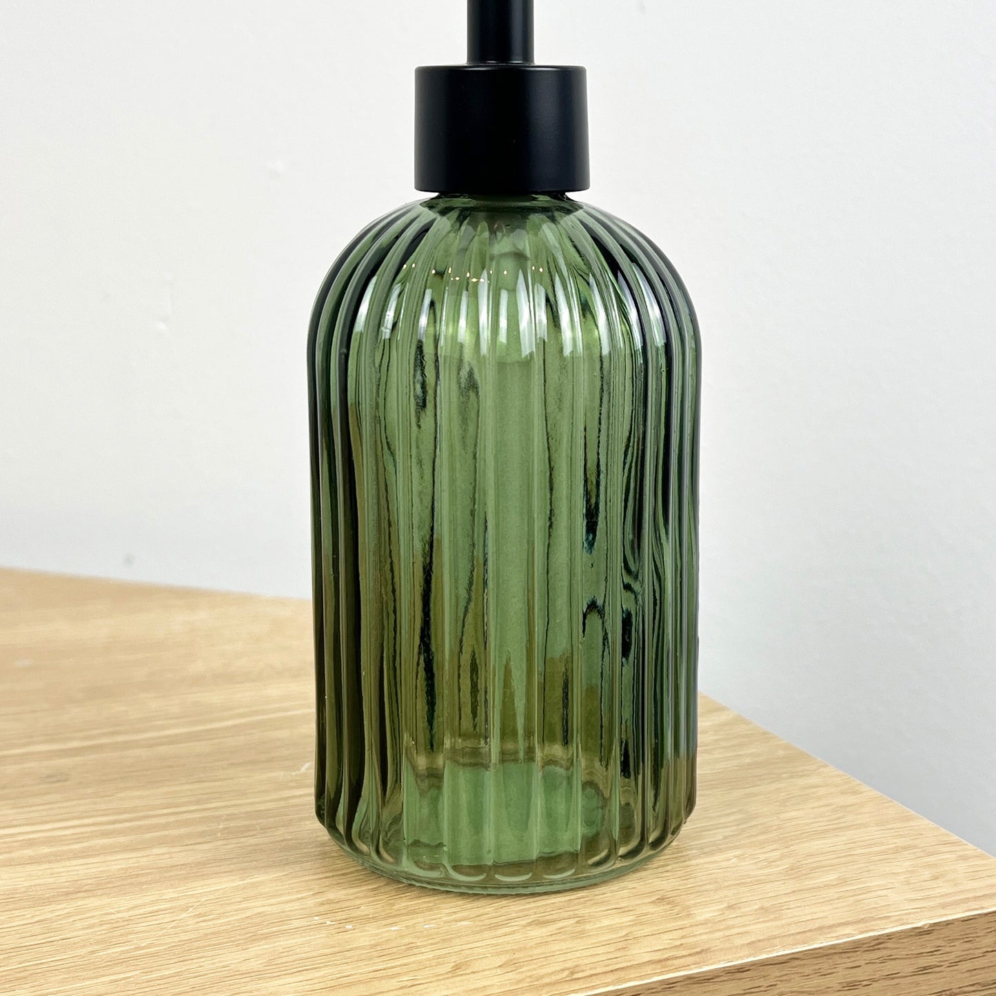 2 Piece Ribbed Glass Bathroom Sink Accessories Set - Dark Green