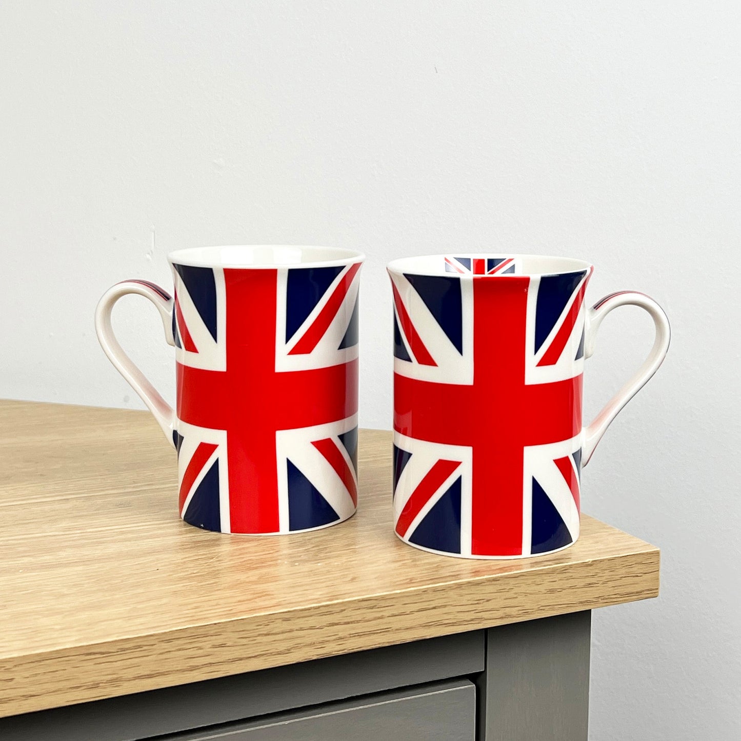 Set of 2 Union Jack UK Flag 250ml Mugs - Fine China