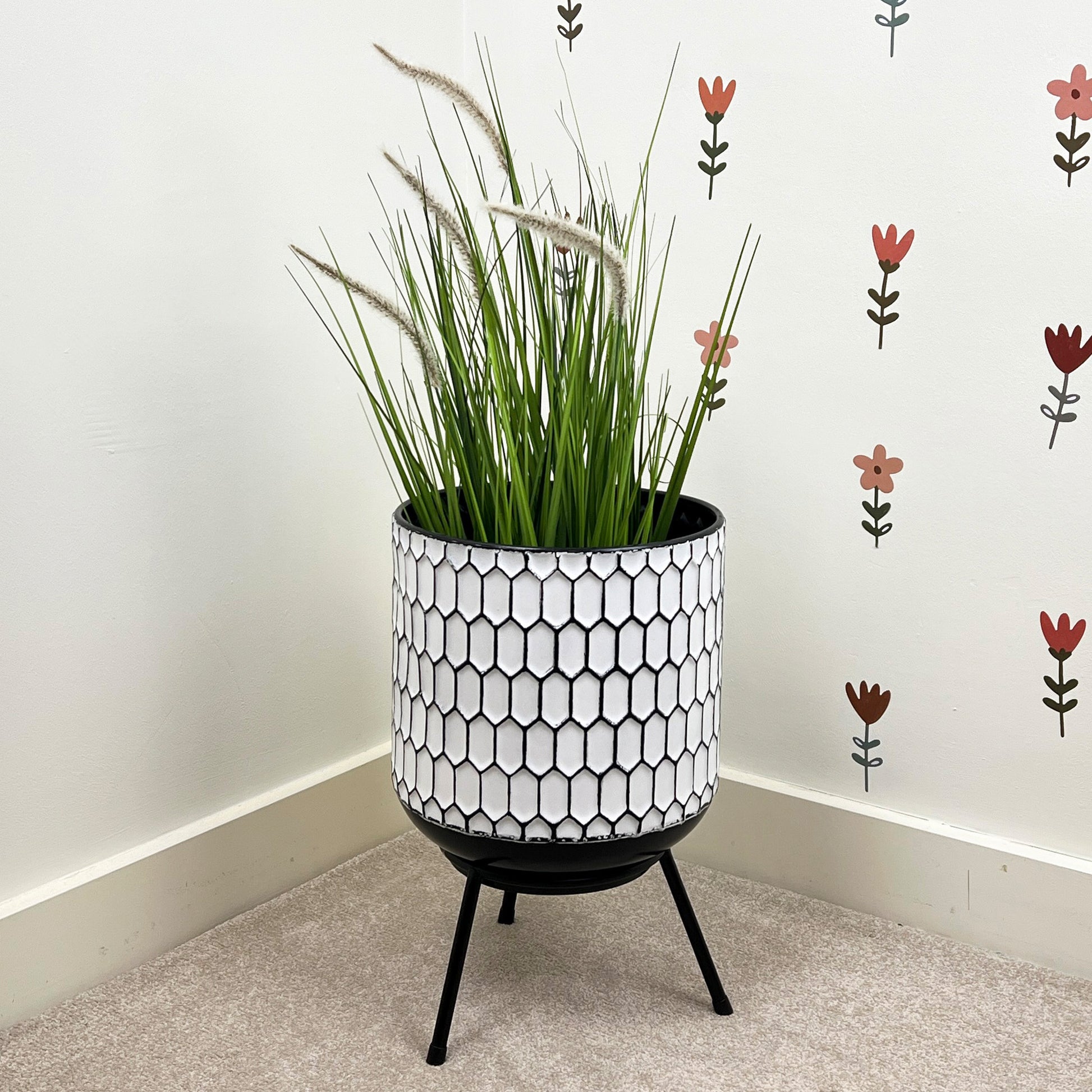 46cm Geometric Decorative Plant Pot Stand / Planter