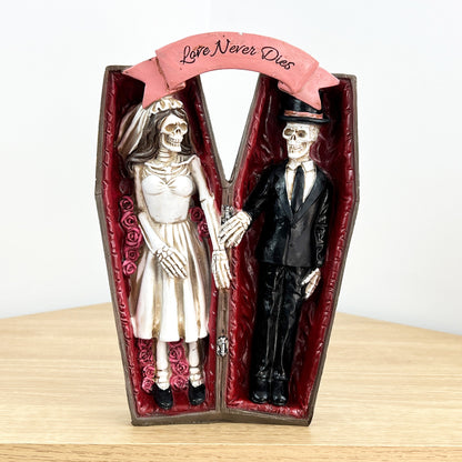 25.5cm Gothic 'Love Never Dies' Bride & Groom Skeleton Ornament