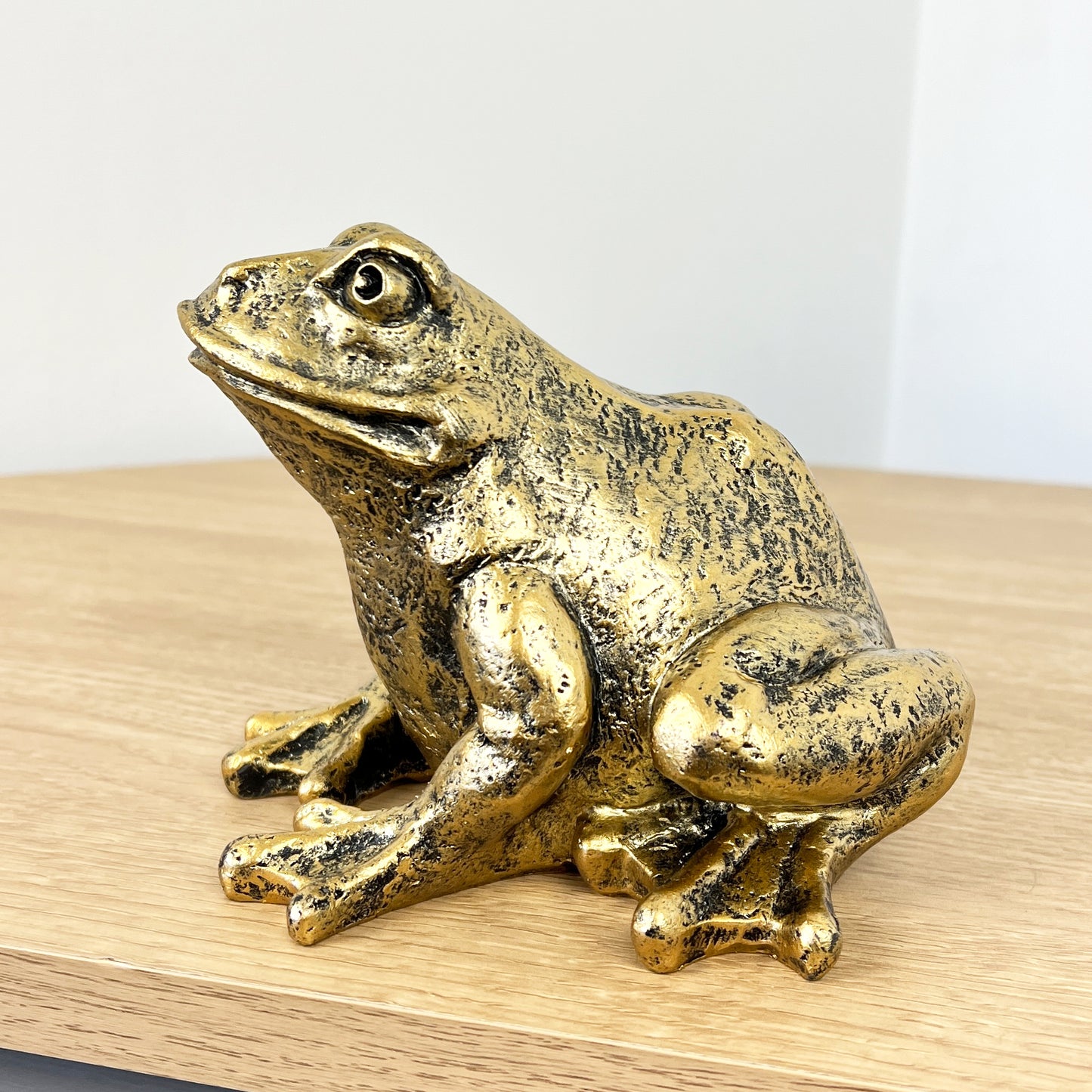 Frog Ornament – Gold