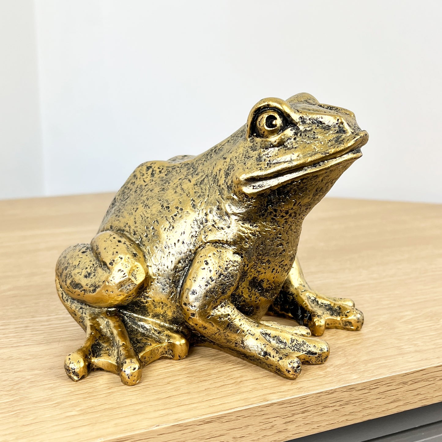 Frog Ornament – Gold