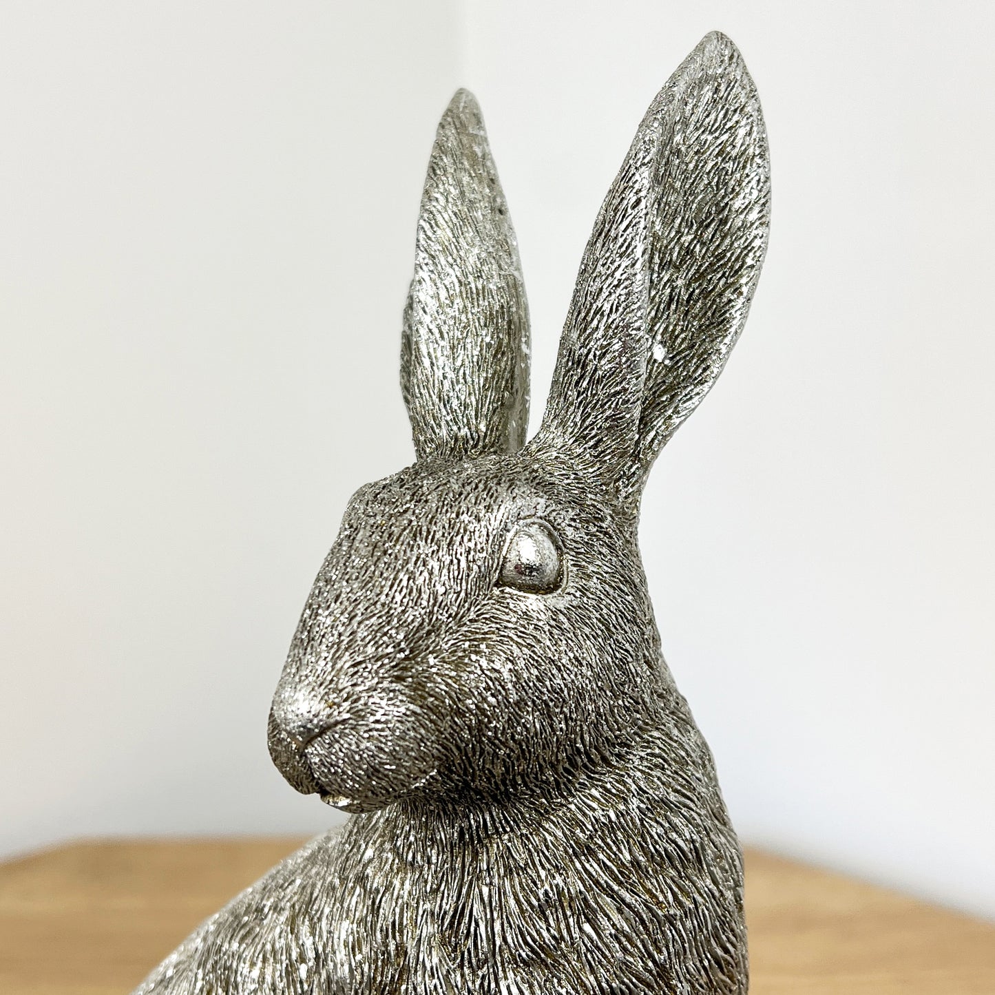 25cm Silver Hare Ornament - Resin