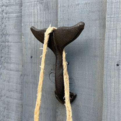 Whale Tail Hook