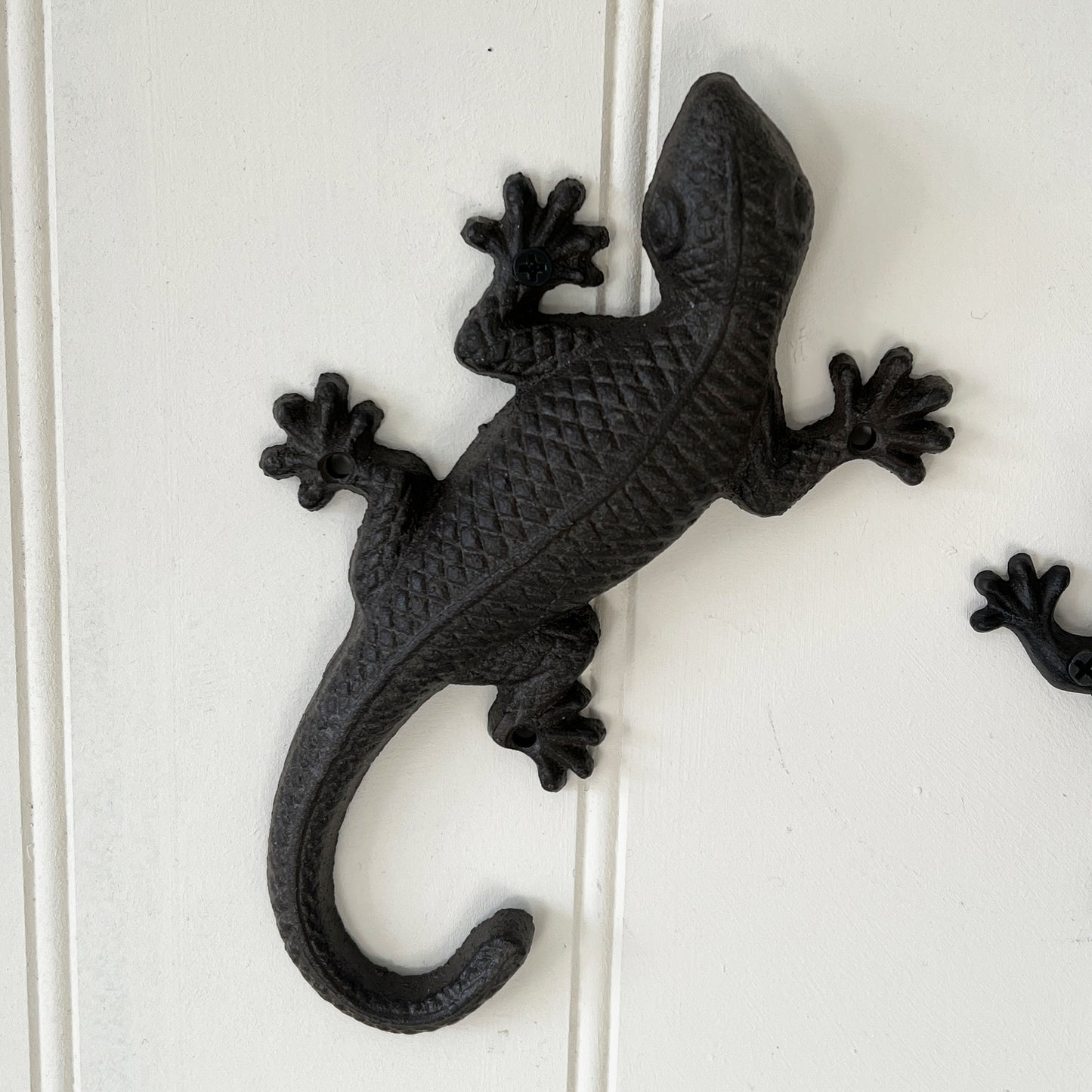 Wall Mounted Gecko - Cast Iron
