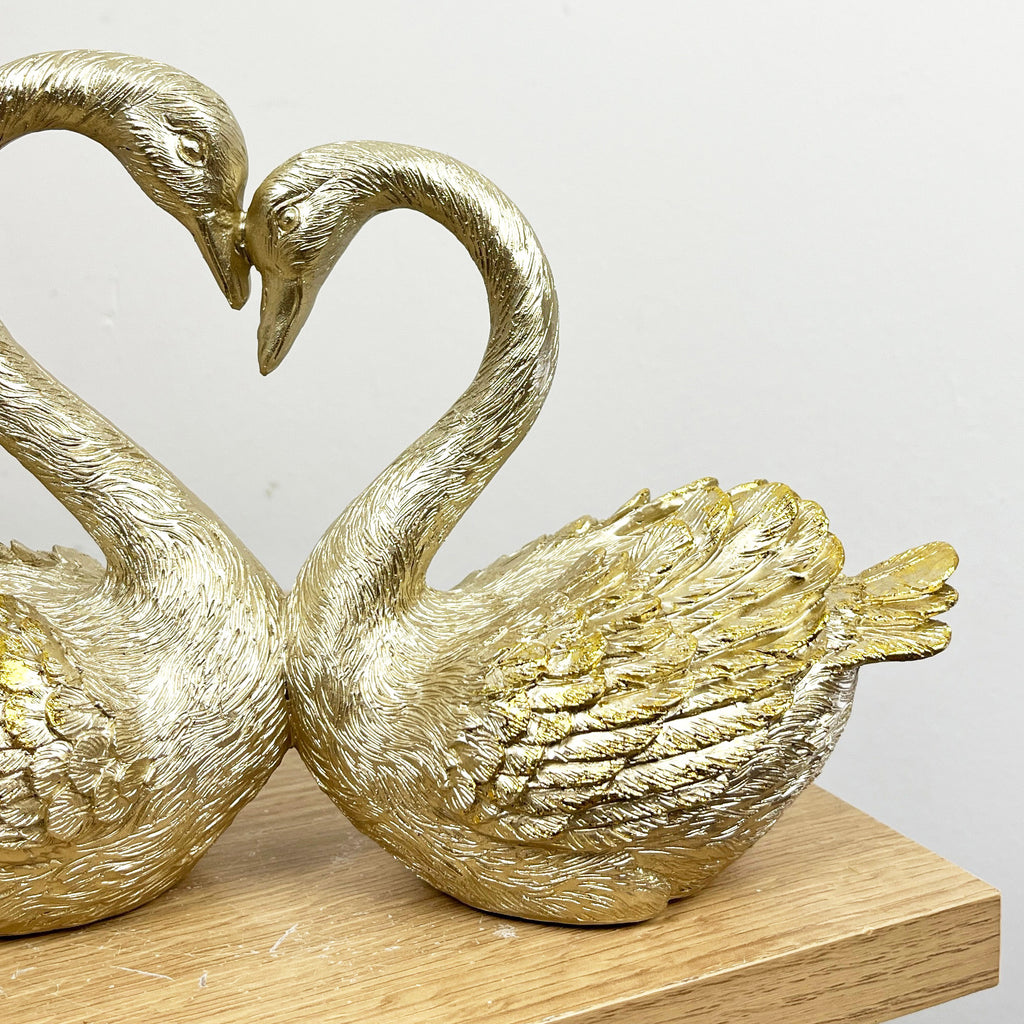 25cm Romantic Love Heart Swans Ornament - Resin