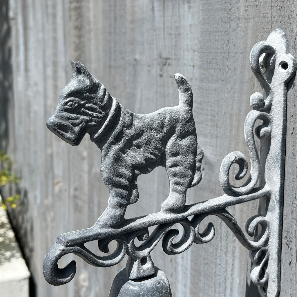 Scotty Dog Outdoor Garden Wall Bell – Cast Iron