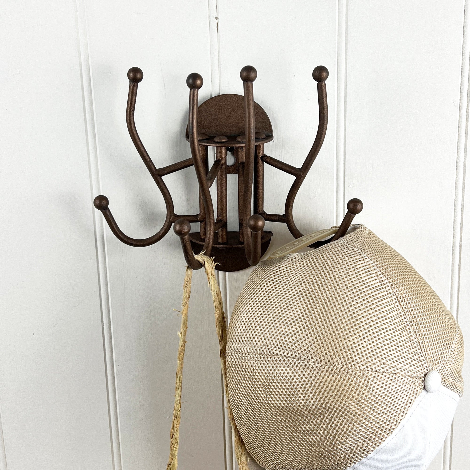 4 Hook Wall Mounted Coat Stand – Metal