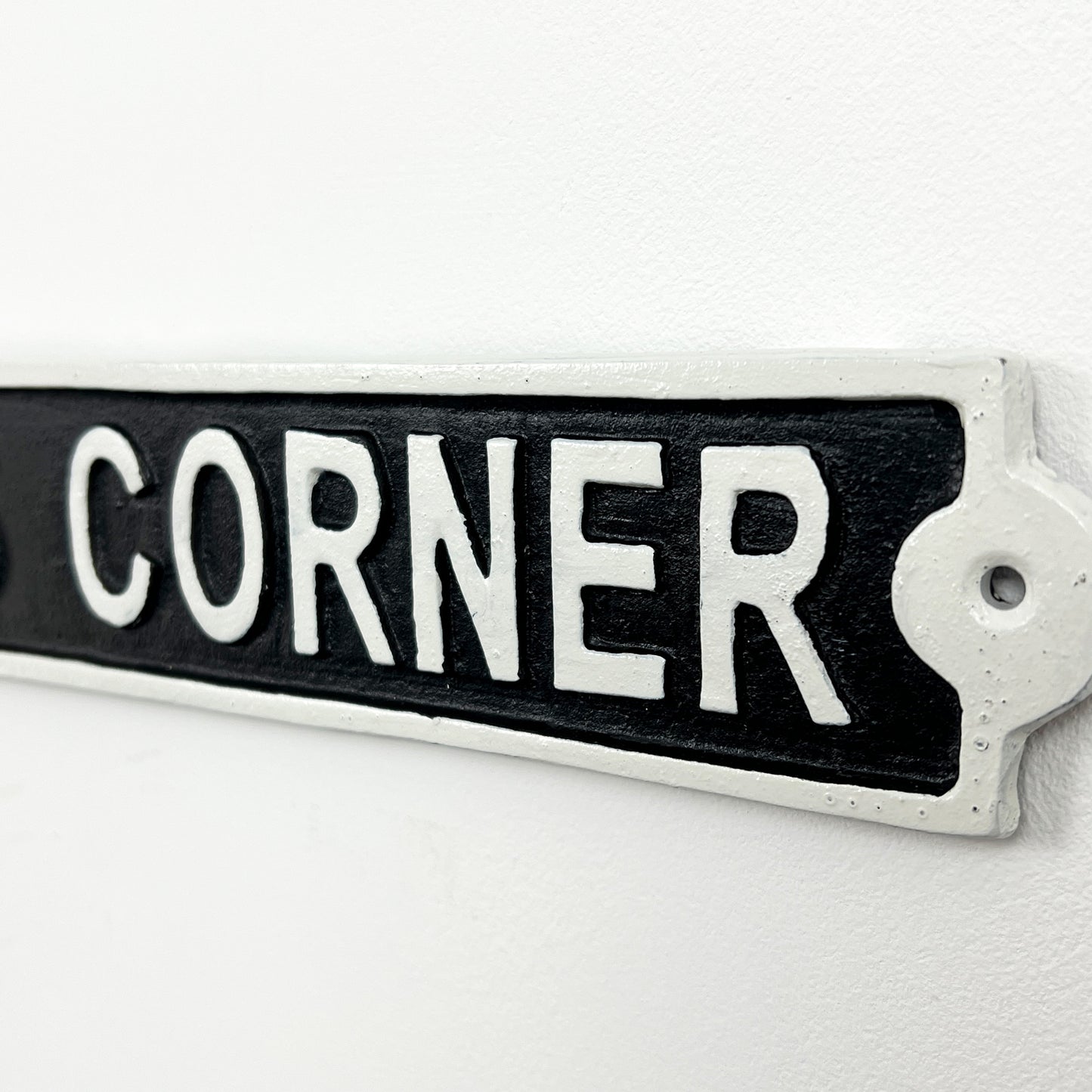 45cm Cast Iron 'Piss Heads Corner' Wall Sign / Plaque