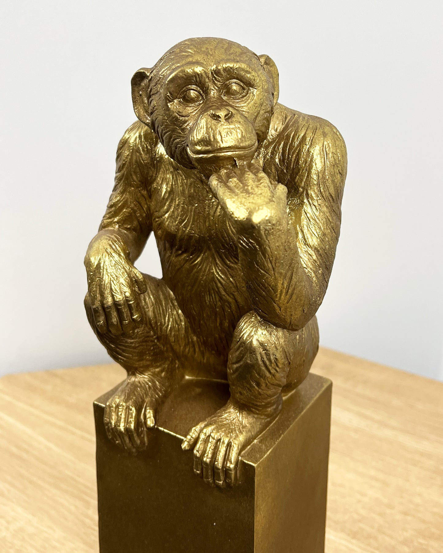 Large Thinking Monkey Ornament – Resin