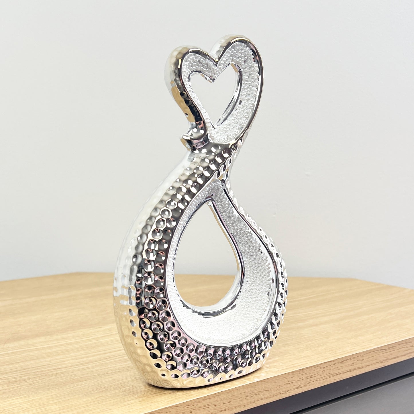 23cm Silver Abstract Pearl Heart Sculpture – Ceramic