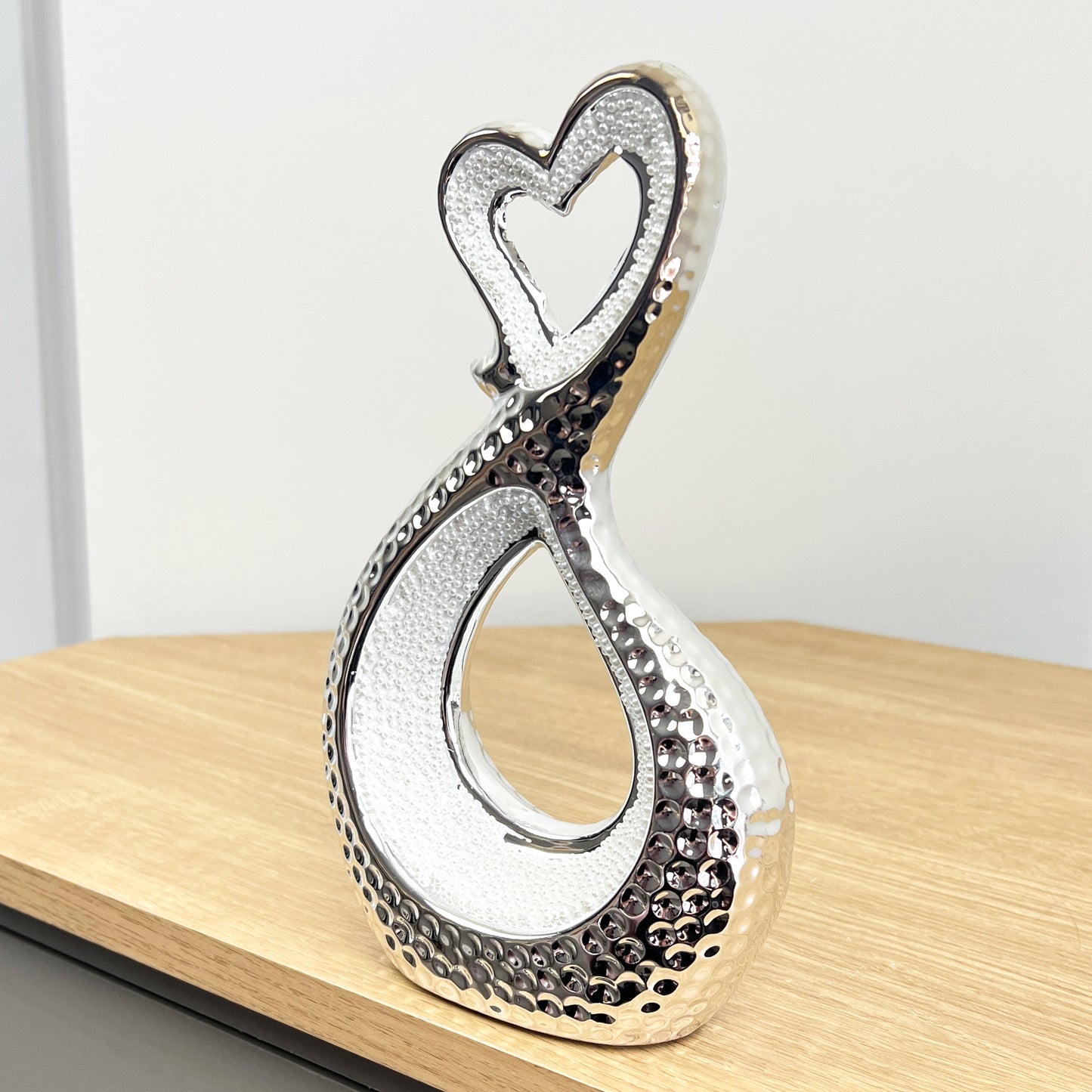 23cm Silver Abstract Pearl Heart Sculpture – Ceramic