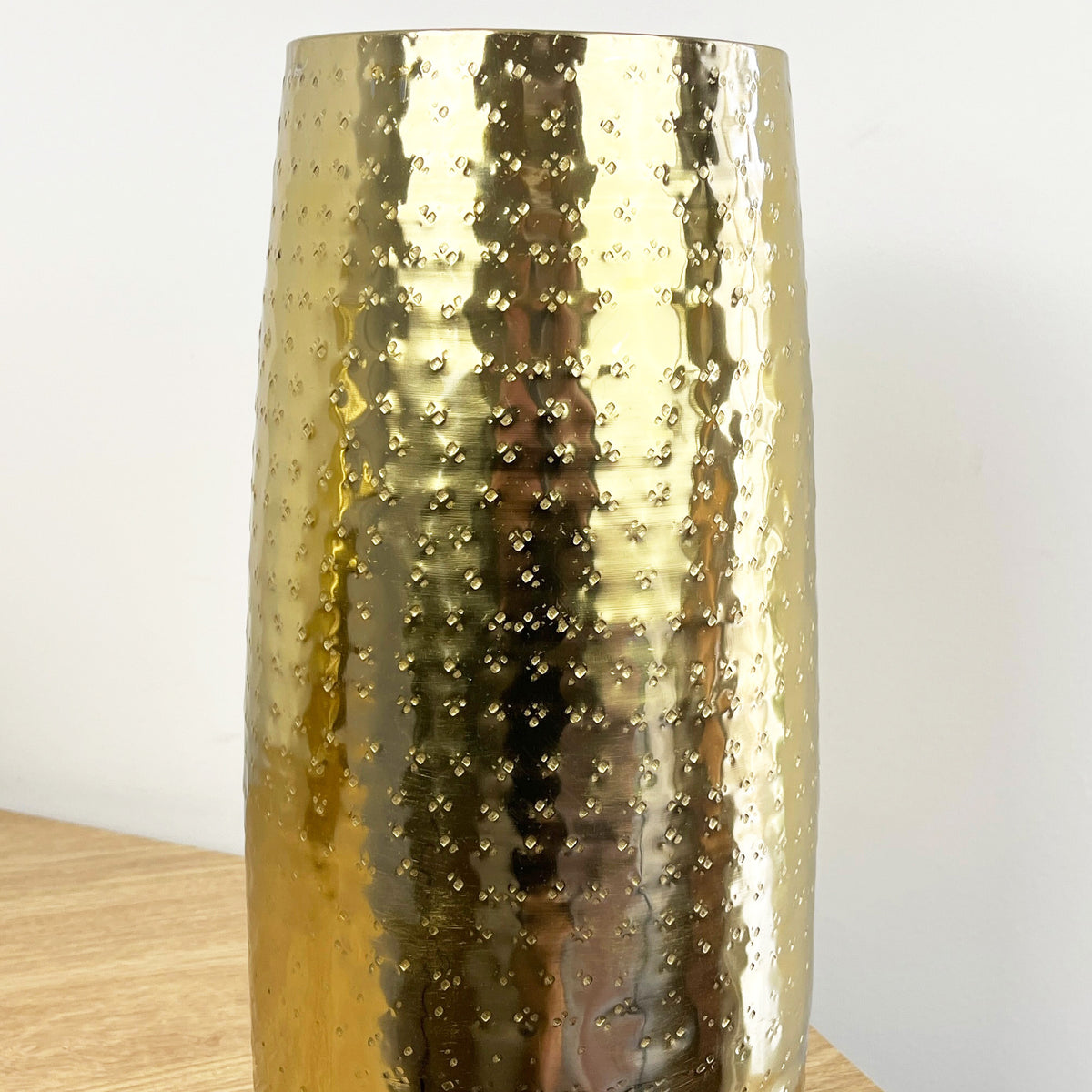 32cm Tall Large Decorative Metal Vase for Flowers – Gold