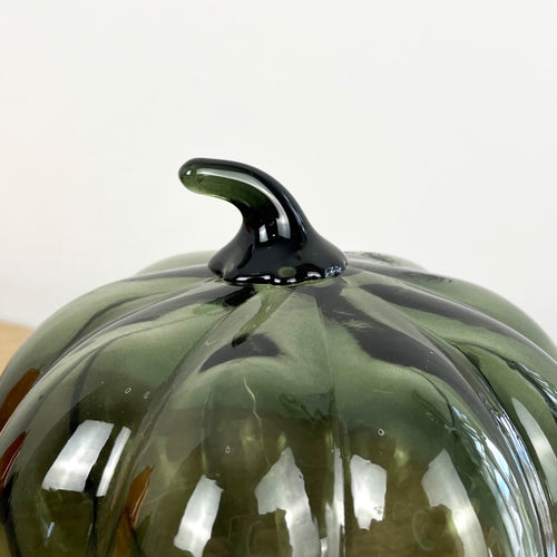 13.5cm Green Glass Pumpkin Ornament / LED Mood Light