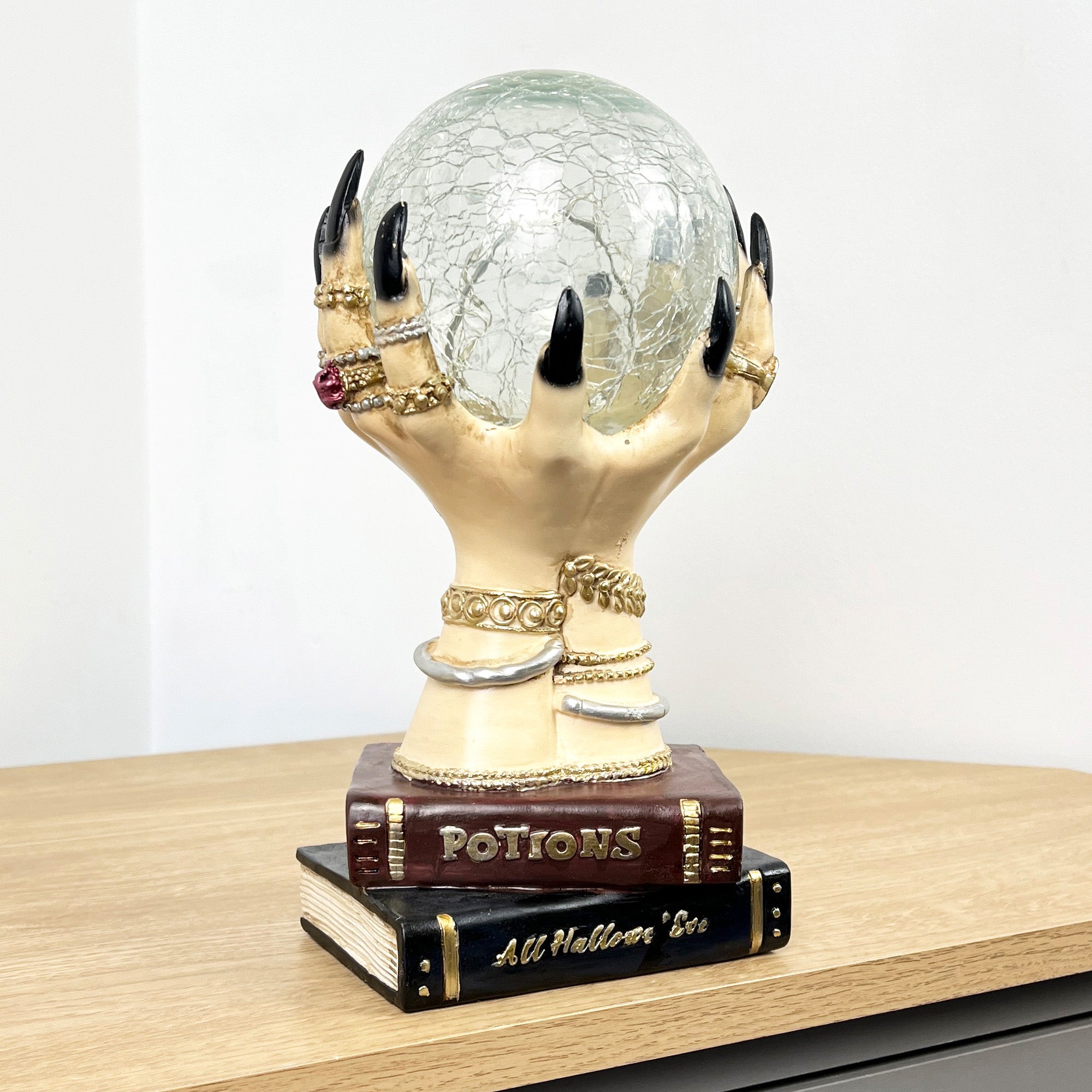 Fortune Tellers Crystal Ball Ornament / LED Light