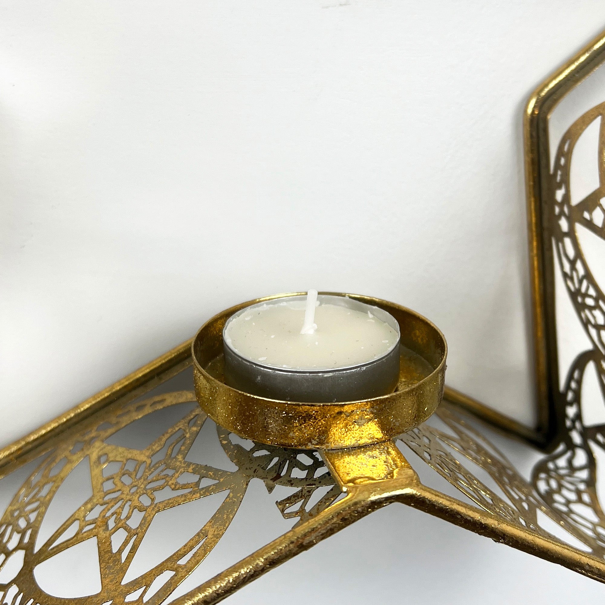 29cm Wall Mounted Gold Star Candle Holder – Metal