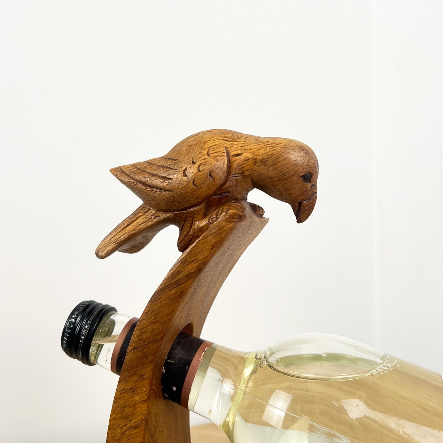 Balancing Wine Bottle Holder - Tropical Bird