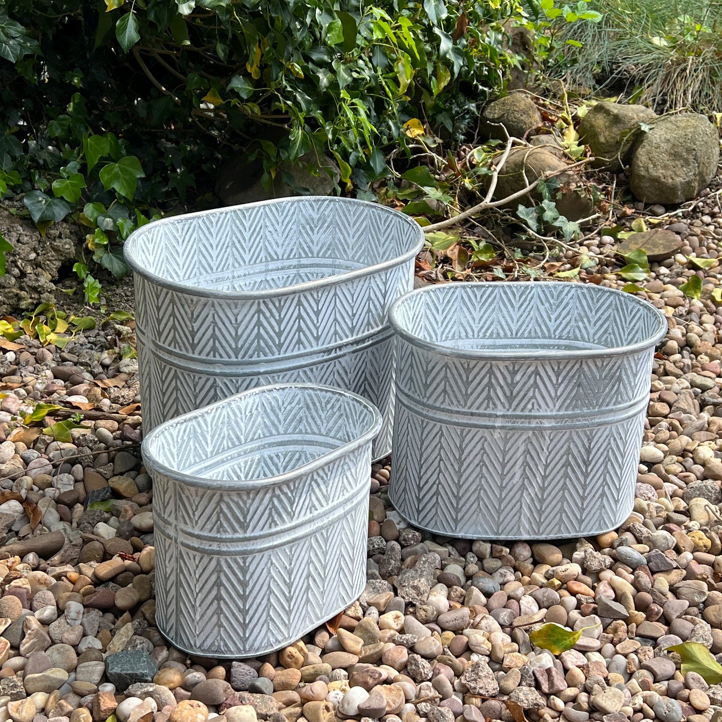 Set of 3 Oval Metal Planters - Chevron Pattern