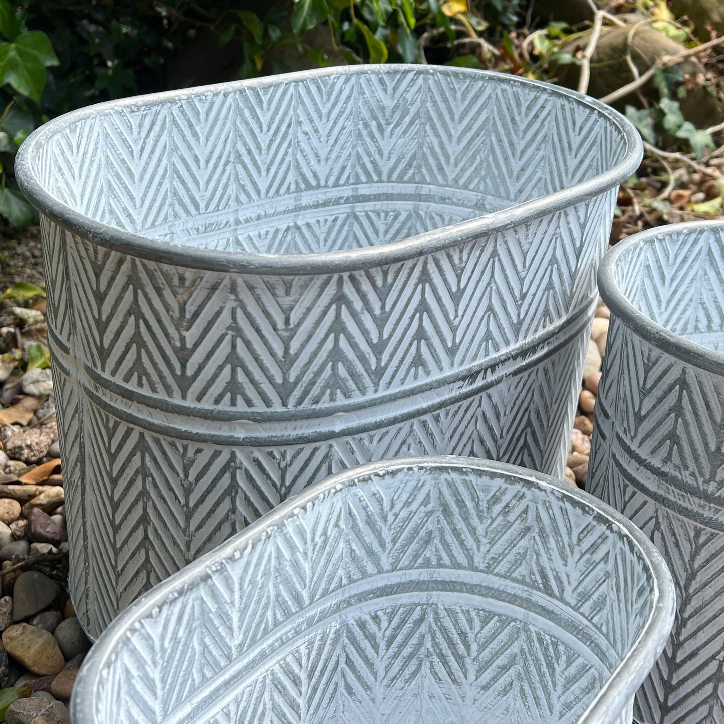 Set of 3 Oval Metal Planters - Chevron Pattern