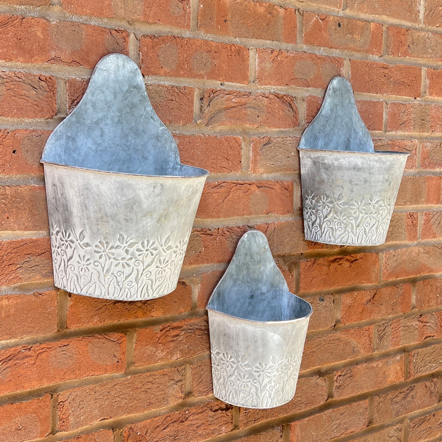 Set of 3 Wall Mounted Floral Garden Planters