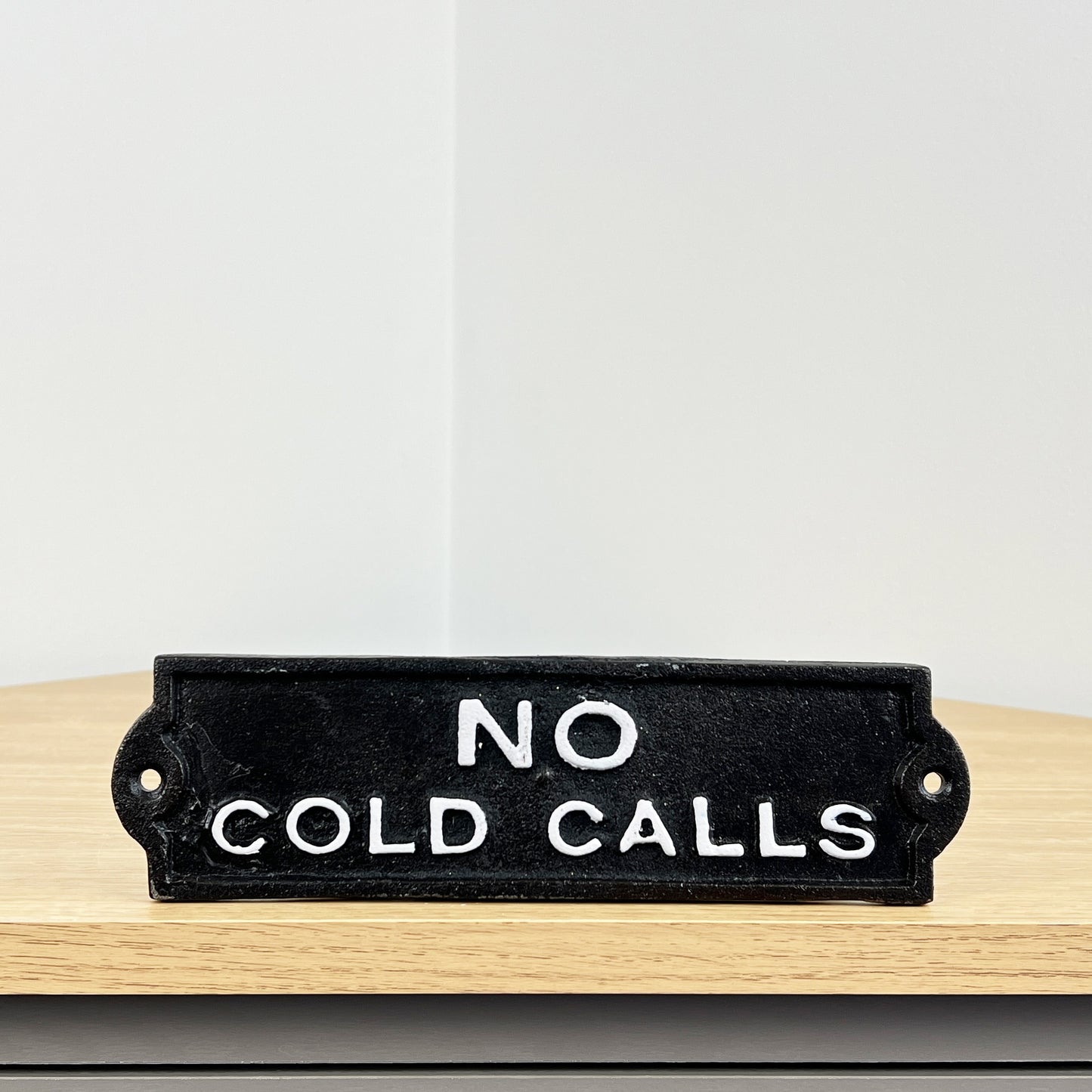 'No Cold Calls' - Cast Iron Wall Sign / Plaque