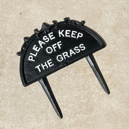 'Please keep of the grass' Cast Iron Sign Stake