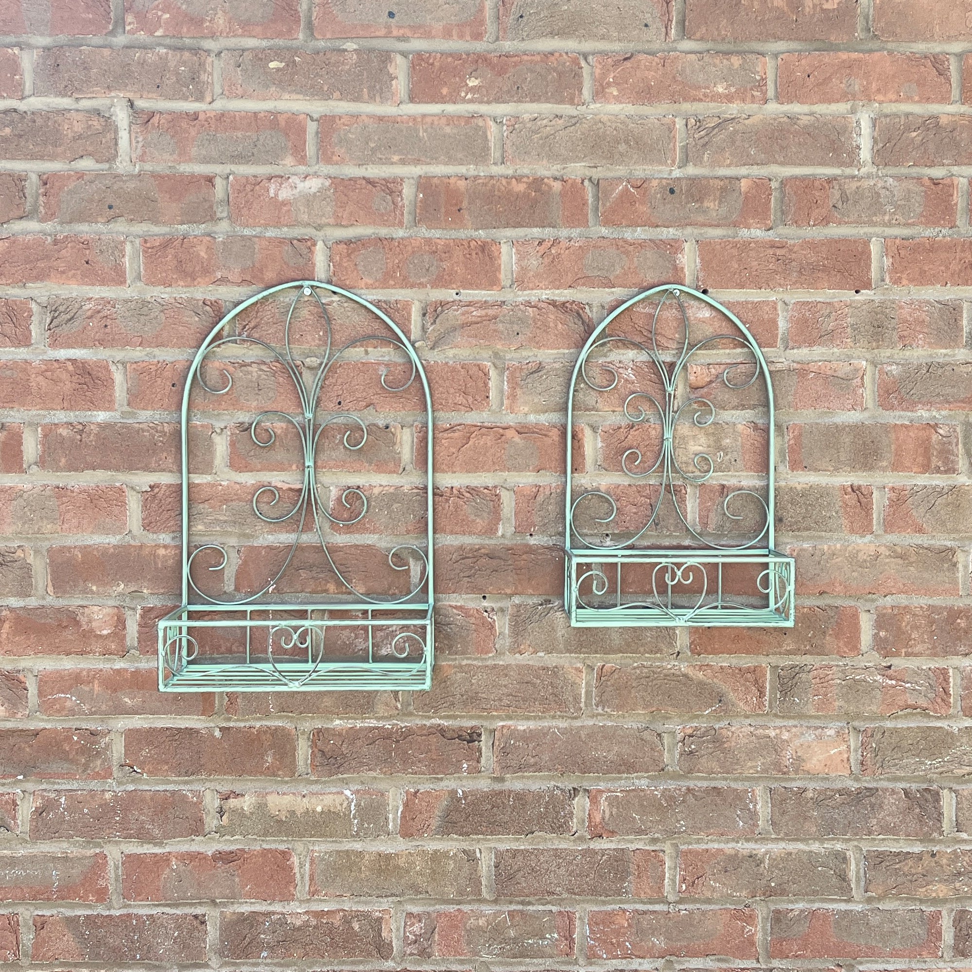 Set of 2 Vintage Style Wall Mounted Outdoor Planter Shelves