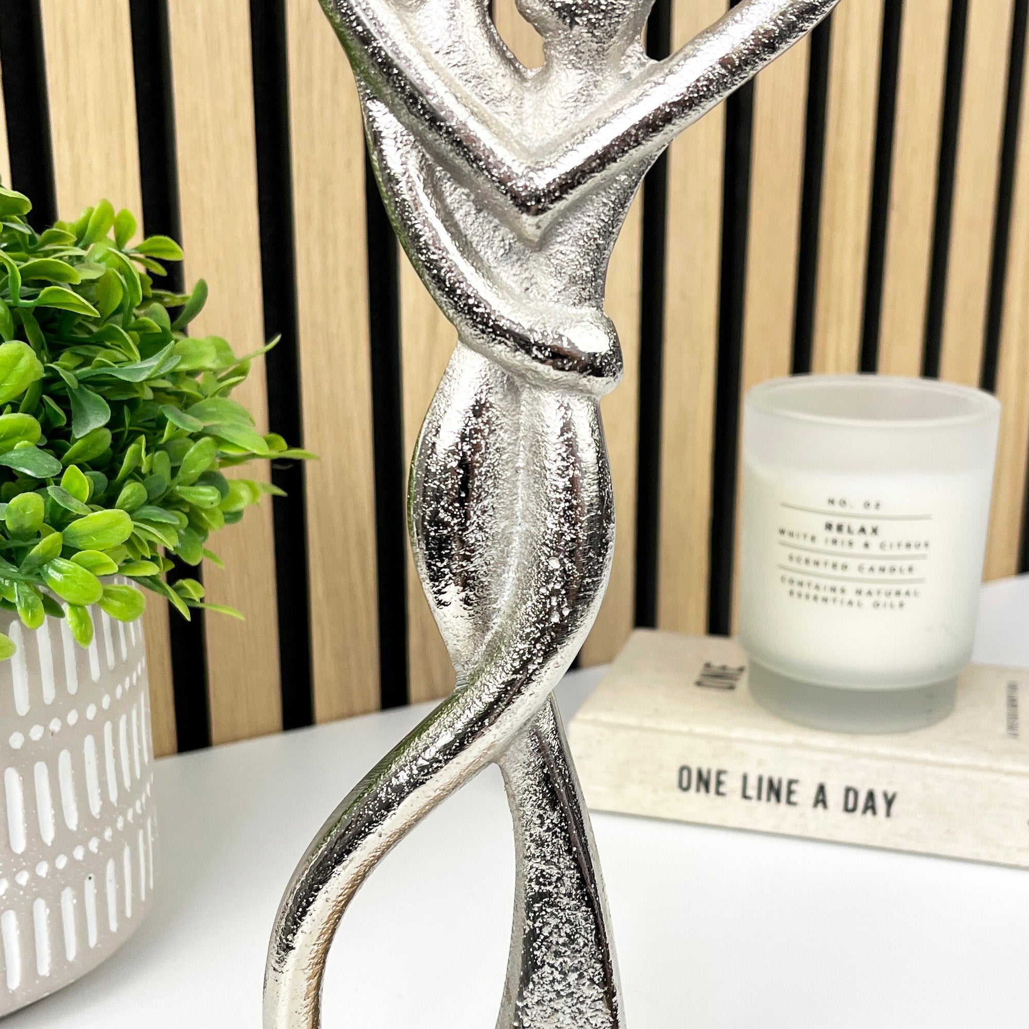 30cm Metal Couple on Wood Ornament