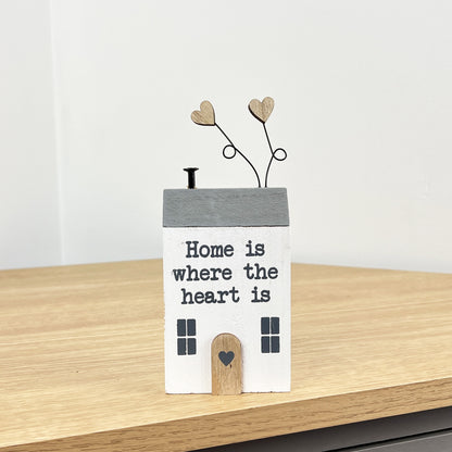 Cute Rustic House Ornament - 'Home Is Where The Heart Is' Sentimental Block / Sign