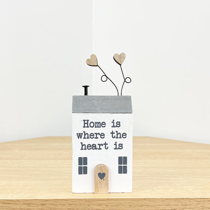 Cute Rustic House Ornament - 'Home Is Where The Heart Is' Sentimental Block / Sign