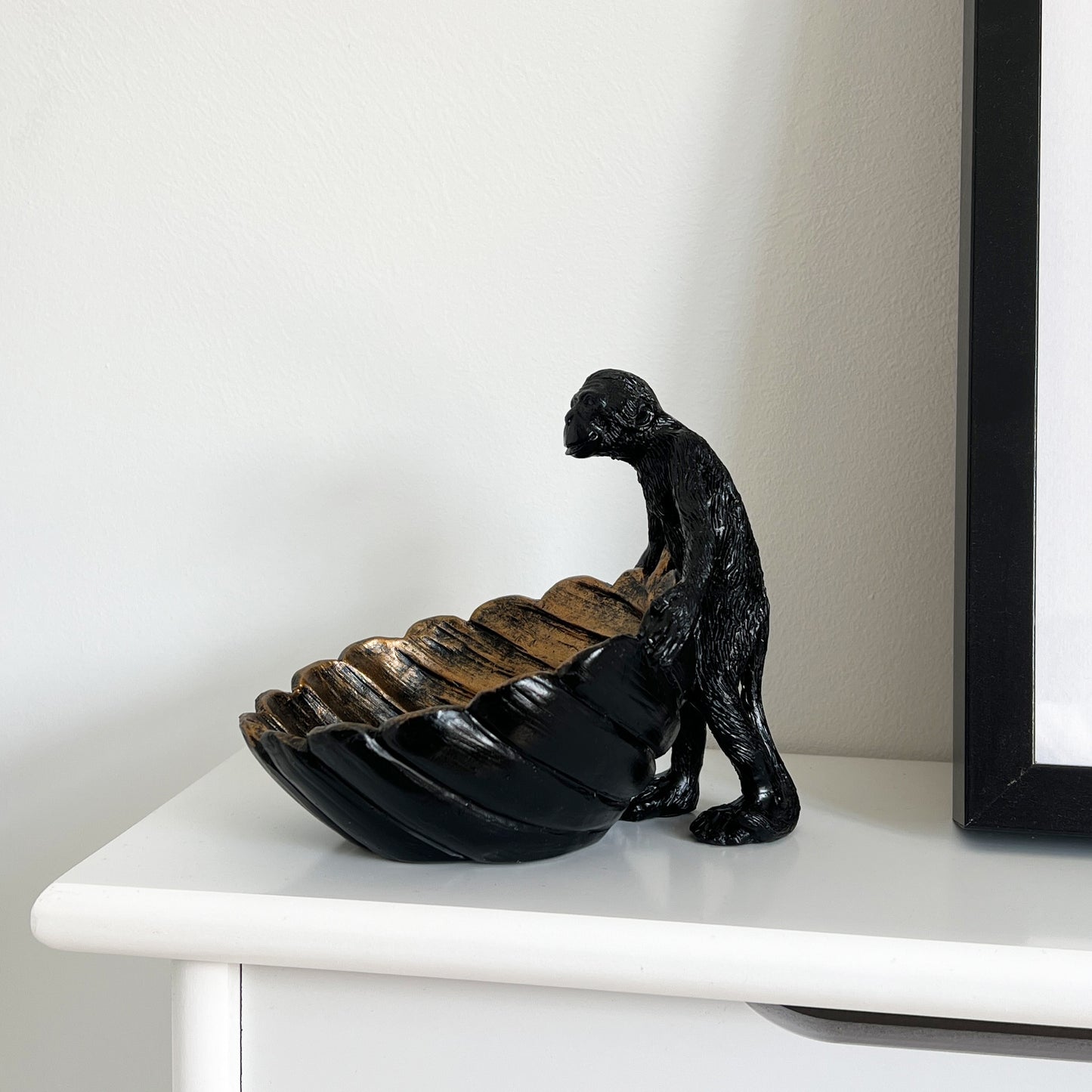 Monkey with Leaf Trinket Dish - Black / Gold