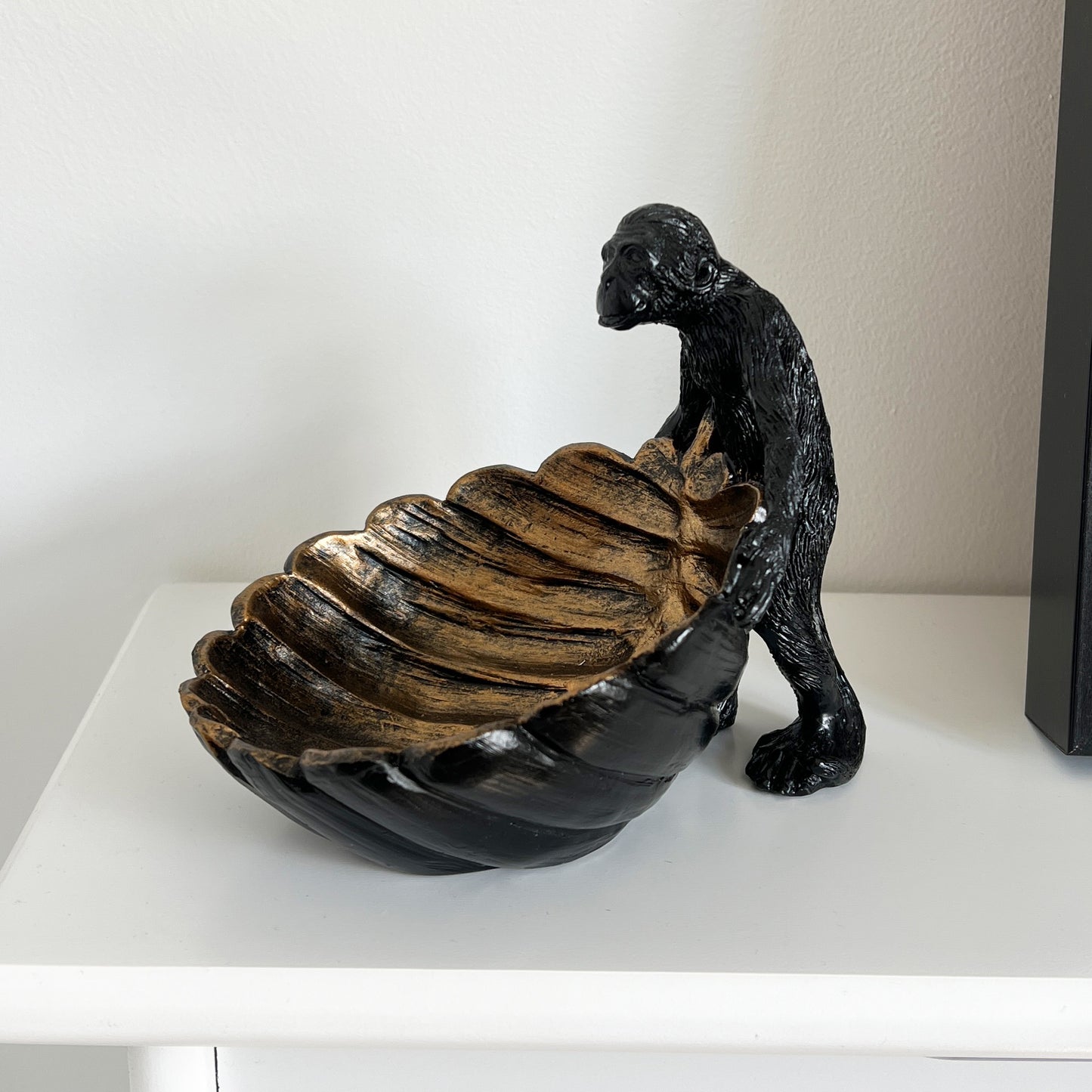 Monkey with Leaf Trinket Dish - Black / Gold