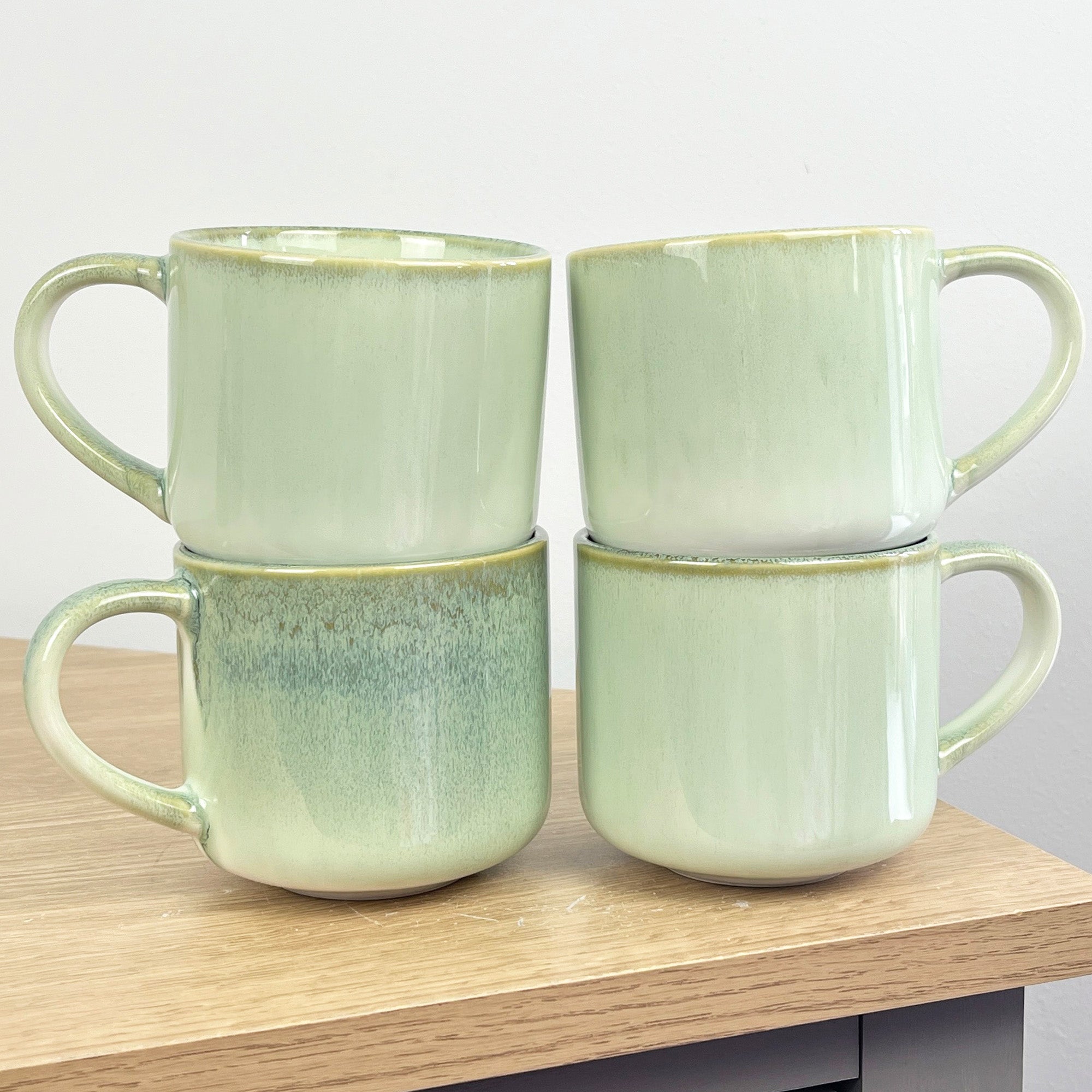4 x 300ml Reactive Glaze Stoneware Mugs – Green