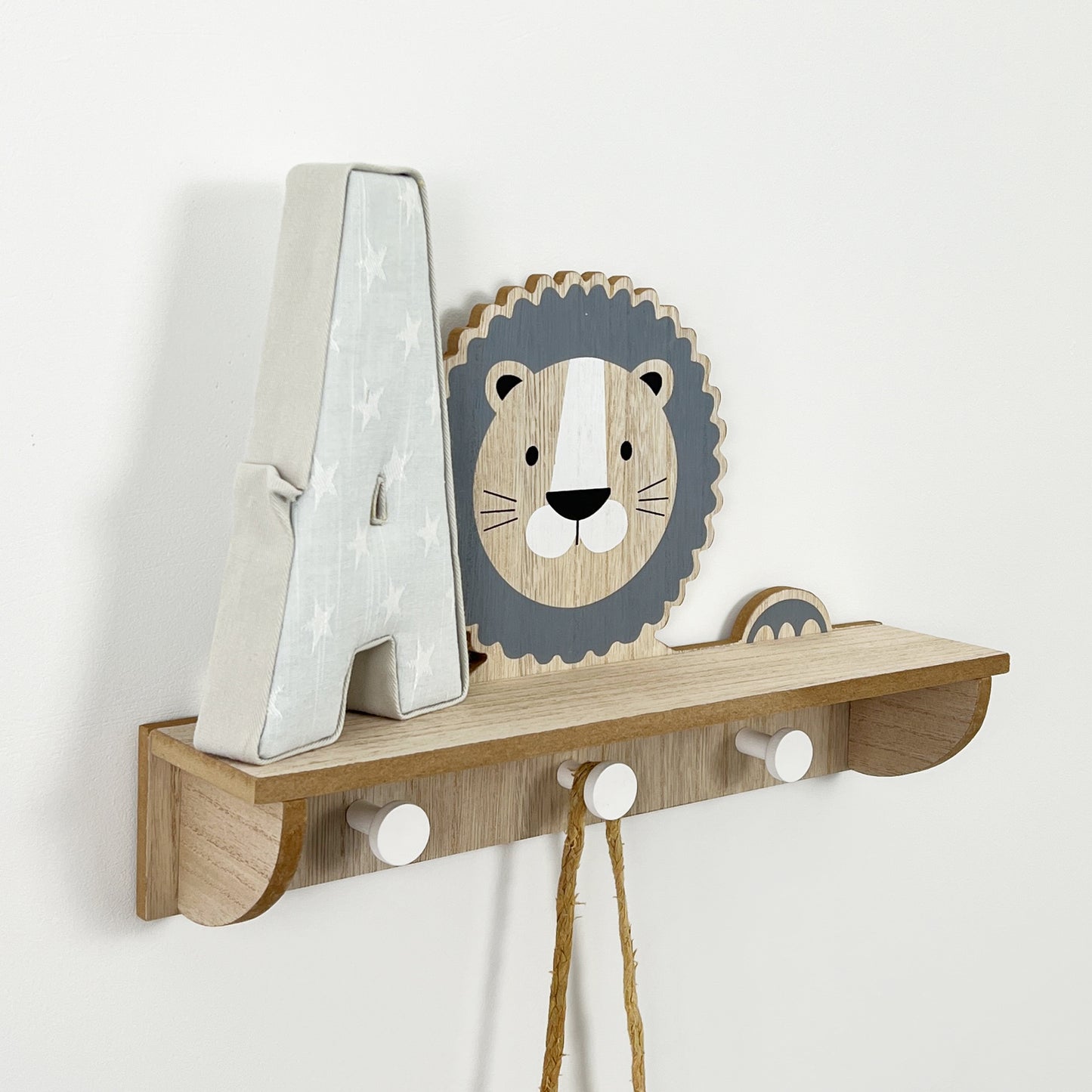 Lion Shelf with Storage Hooks