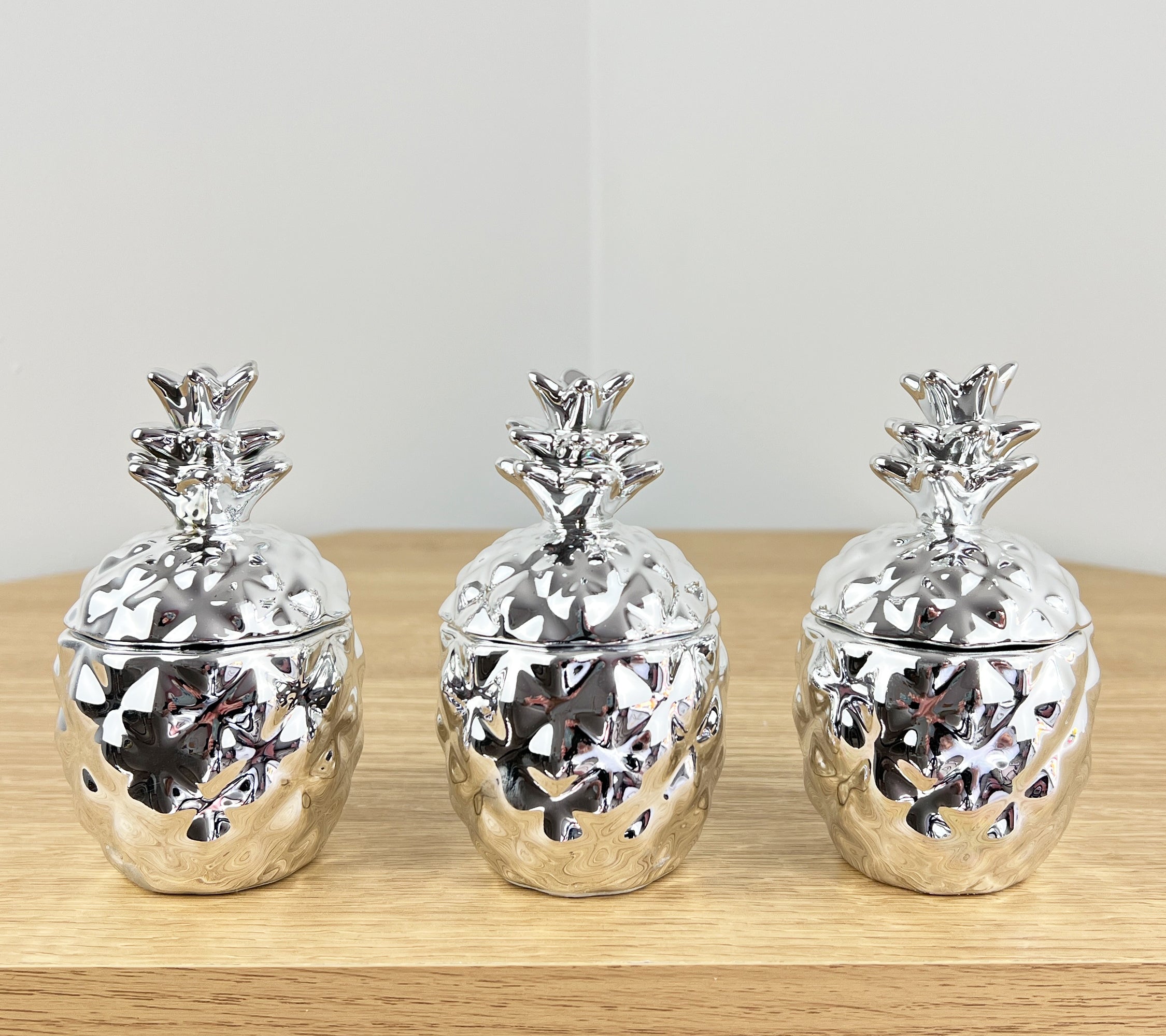Set of 3 Miniature Pineapple Candles - Linen Scented