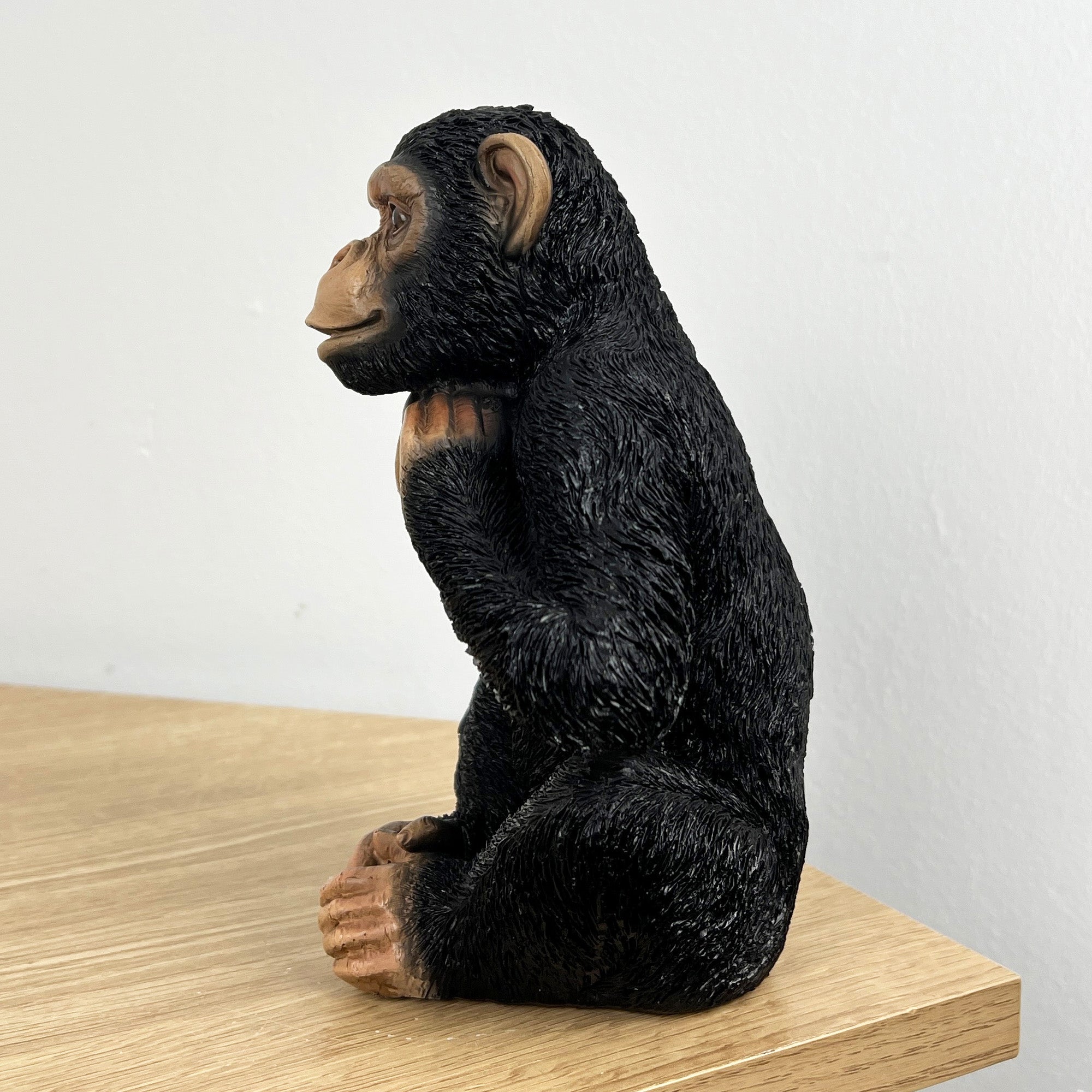 18.5cm Heart Hands Monkey Ornament - Resin