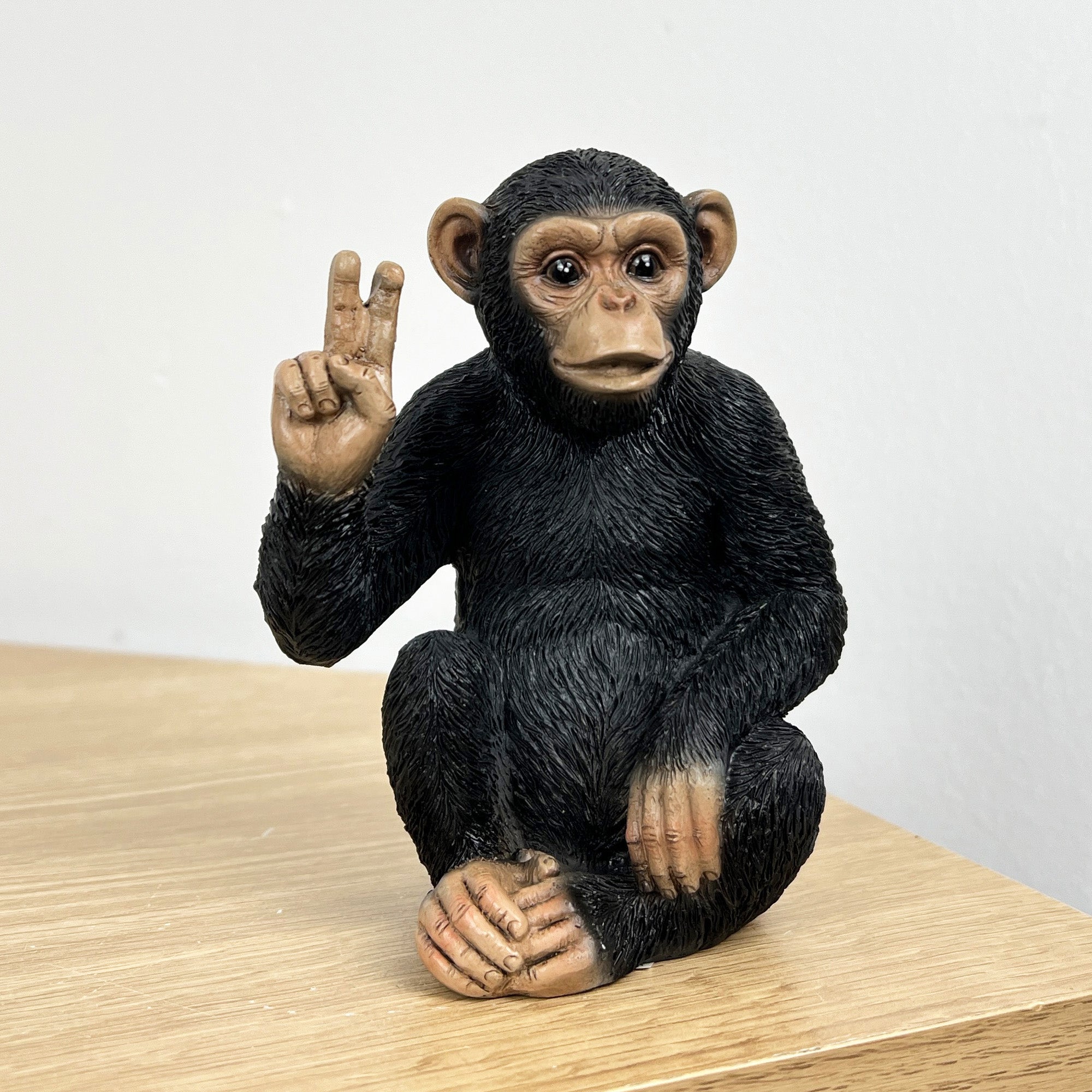 12cm Peace Sign Monkey Ornament - Resin