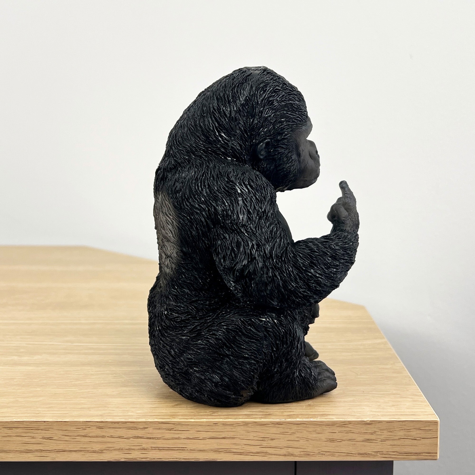 15cm Up Yours Middle Finger Gorilla Ornament – Resin