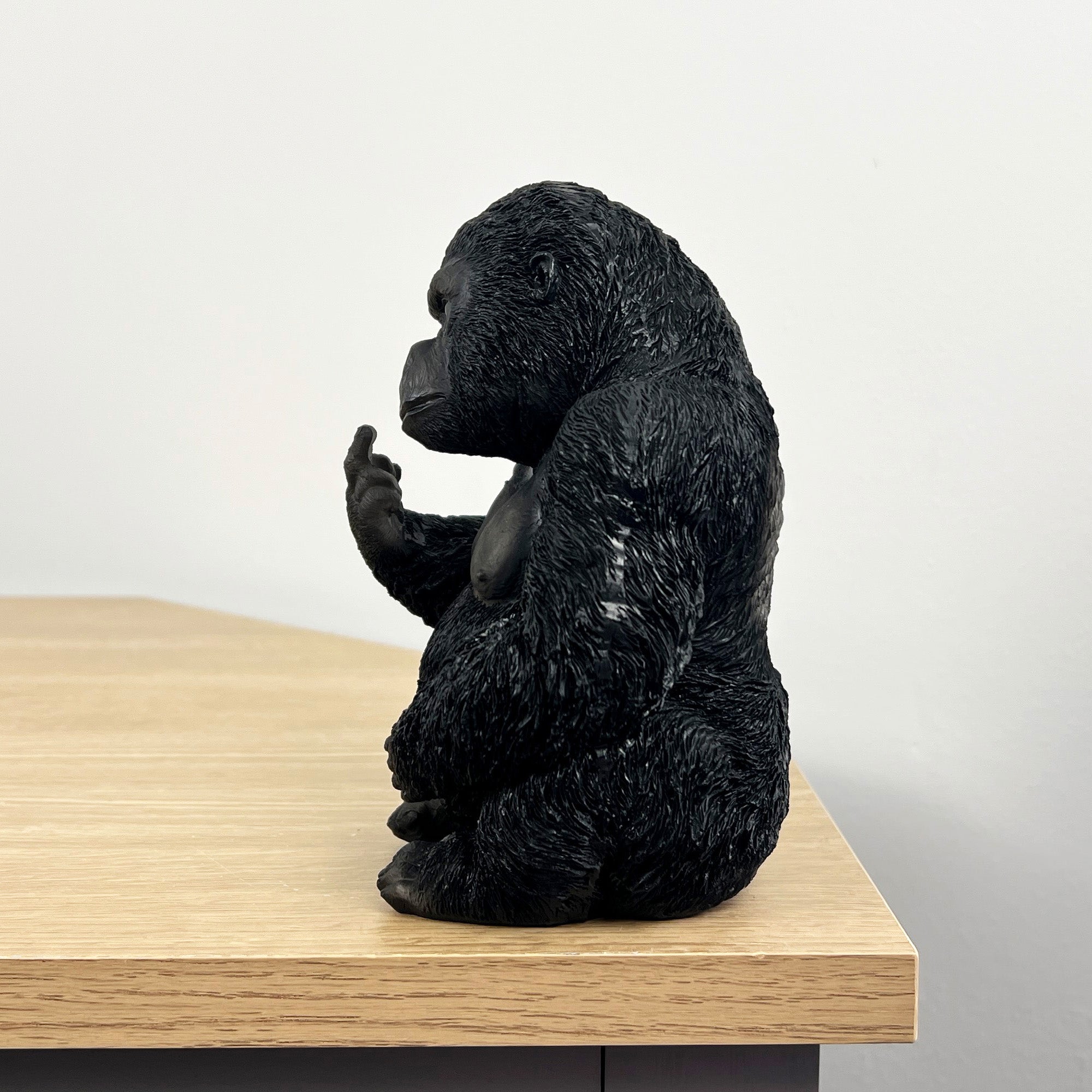 15cm Up Yours Middle Finger Gorilla Ornament – Resin
