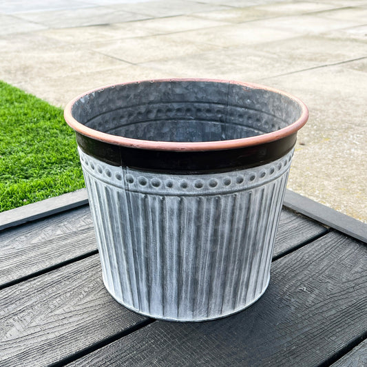 27cm x 21cm Rose Gold Rim Galvanised Zinc Planter - Round
