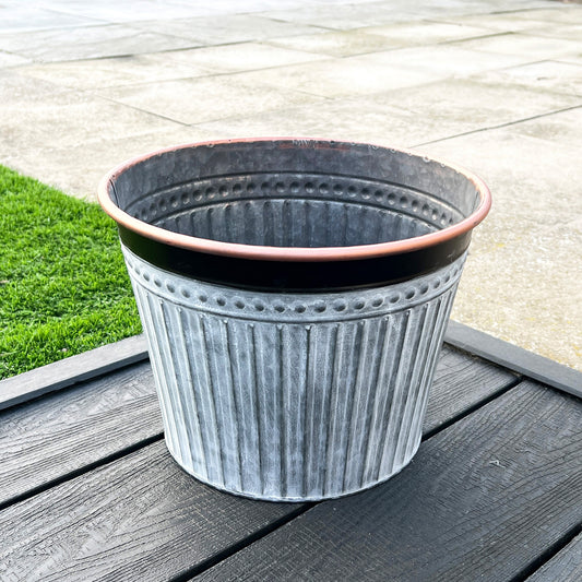 29.5cm x 22cm Rose Gold Rim Galvanised Zinc Planter - Round