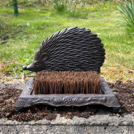 Hedgehog Boot Scraper – Cast Iron