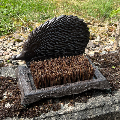 Hedgehog Boot Scraper – Cast Iron