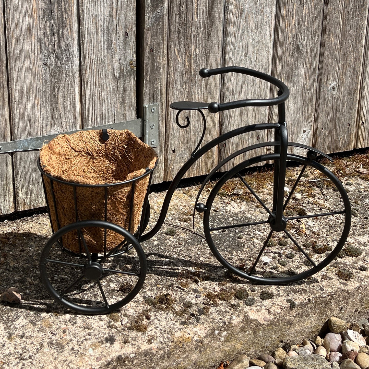 40cm Black Tricycle Plant Pot Planter - Metal