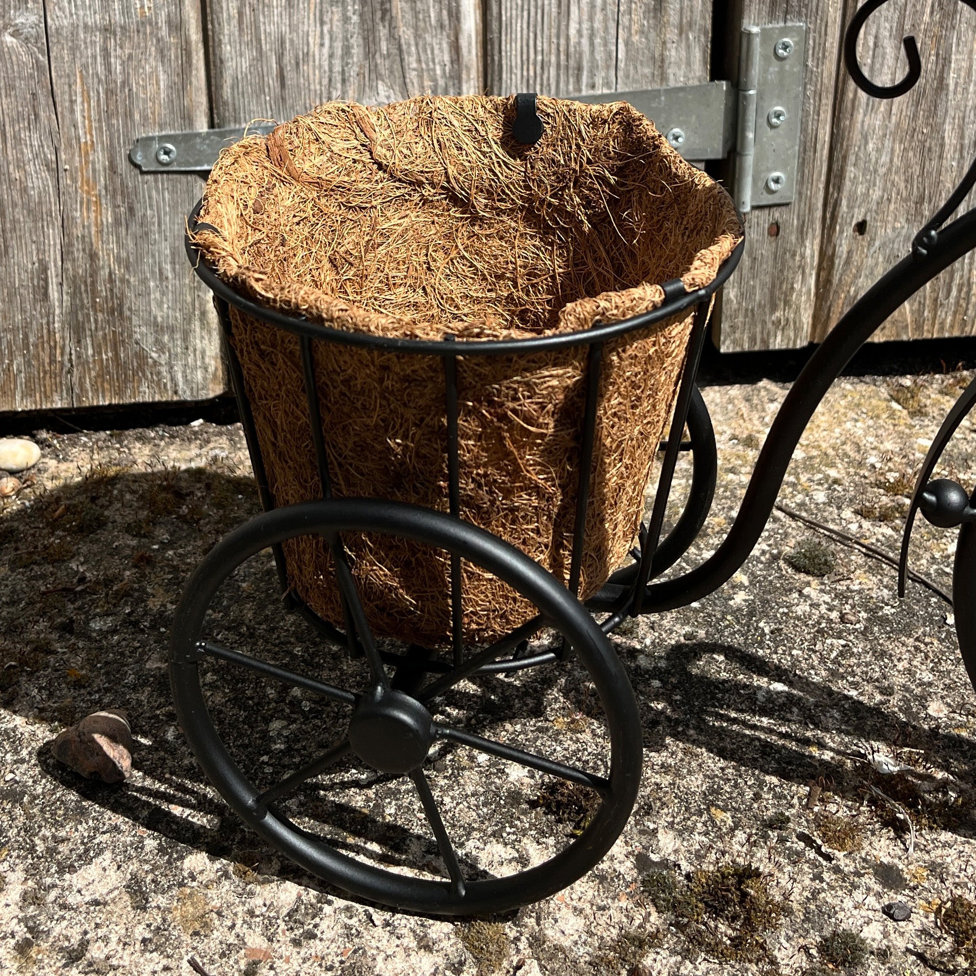 40cm Black Tricycle Plant Pot Planter - Metal