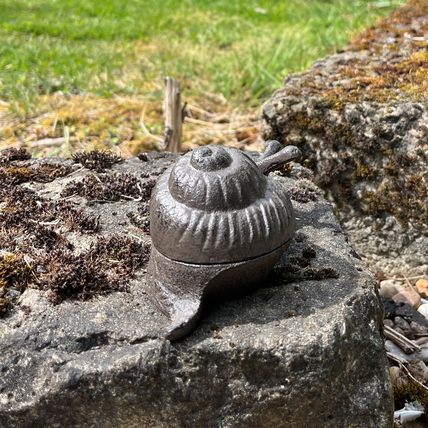 Snail Key Box Garden Ornament – Cast Iron