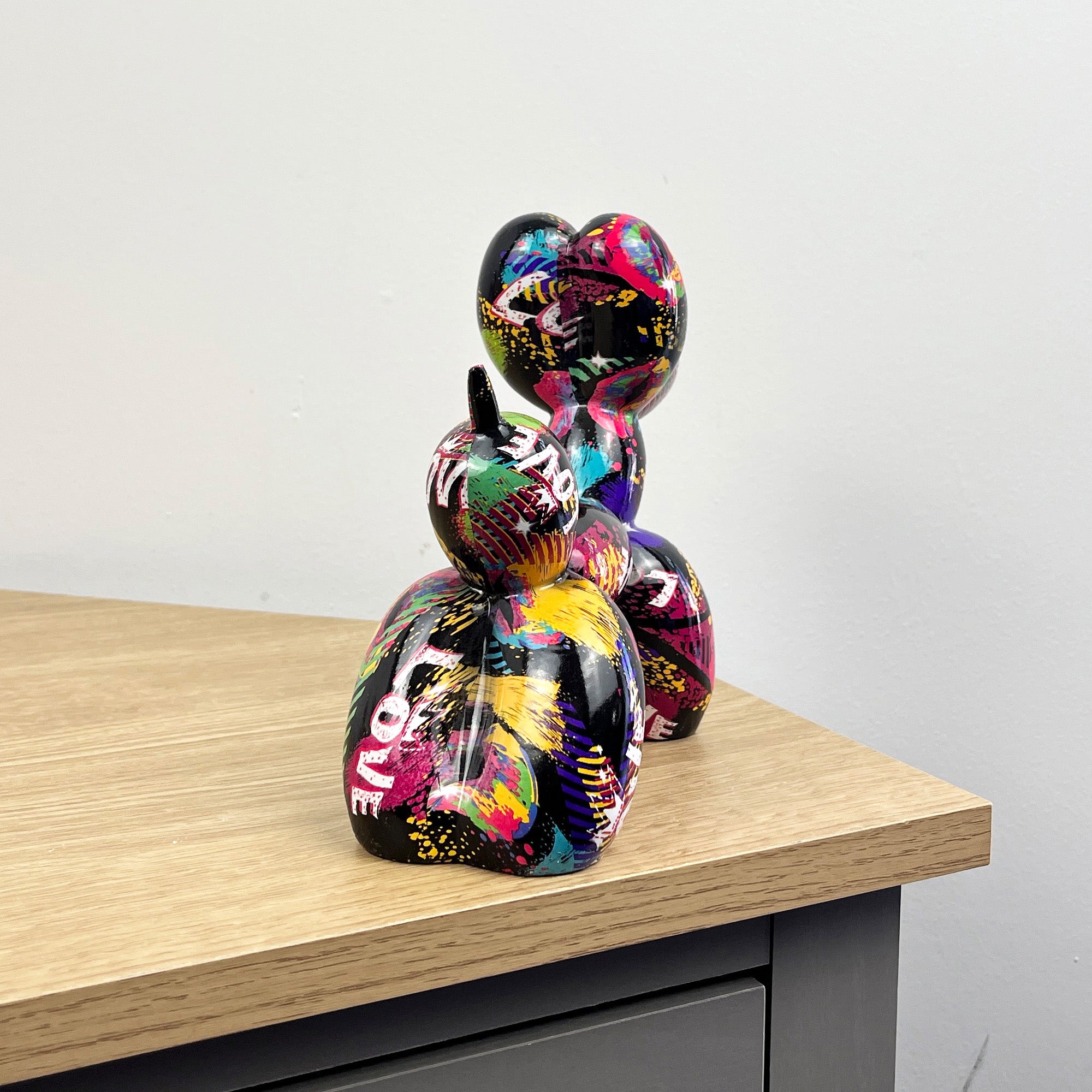 16.5cm Black LOVE Balloon Dog Ornament / Sculpture - Resin